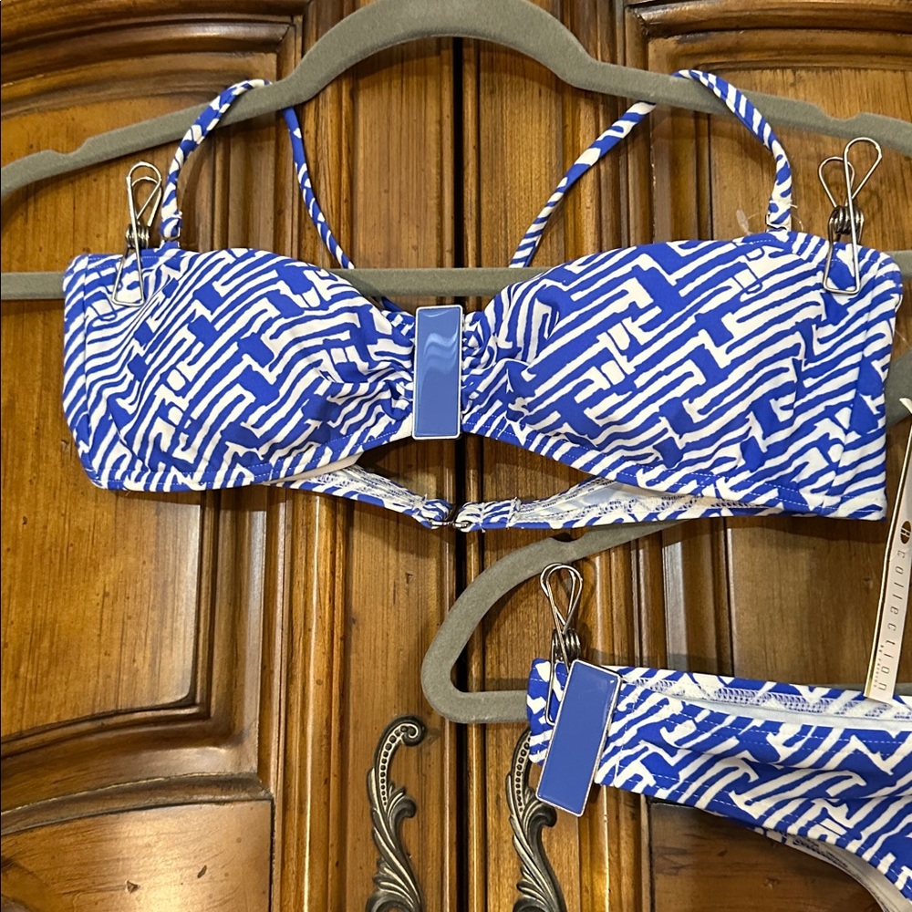 NEW R Collection Blue and White Geometric By Raisins Bandeau Bikini Set Size M - Picture 5 of 9